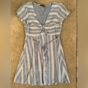 Tie Abercrombie Dress